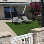 Beachfront Deluxe * بوفليانا