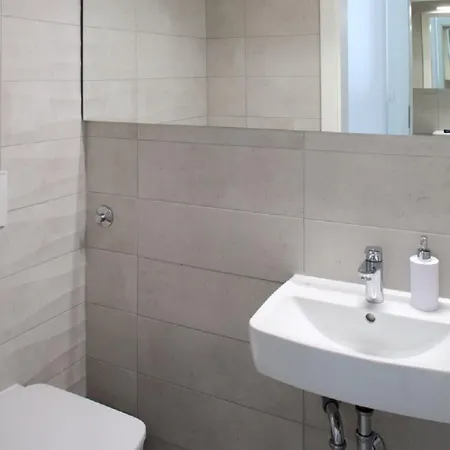 Beachfront Deluxe Daire