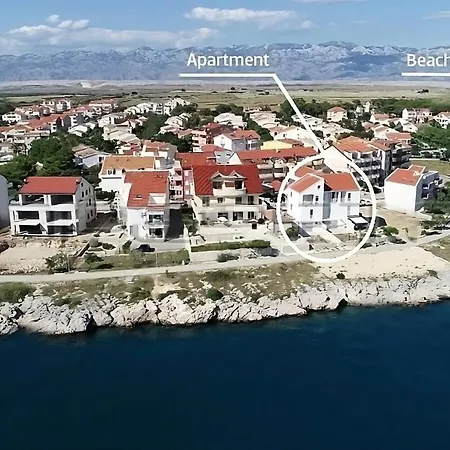 Beachfront Deluxe Povljana