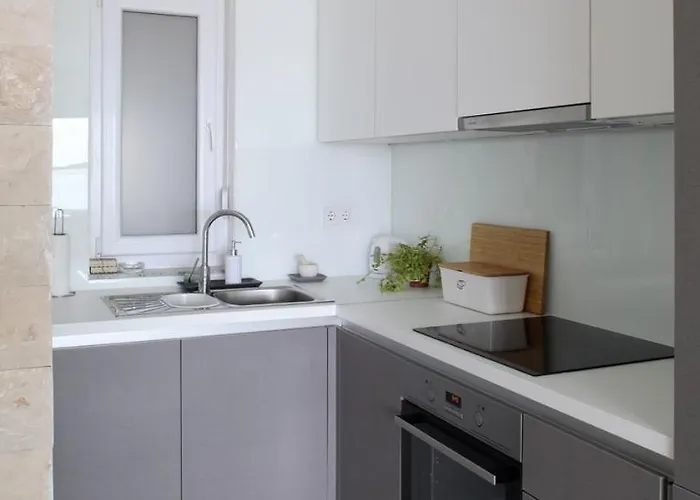 Beachfront Deluxe Povljana