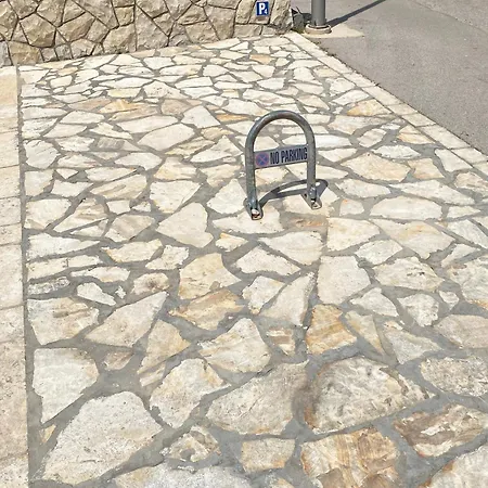 Beachfront Deluxe Апартаменты Повляна